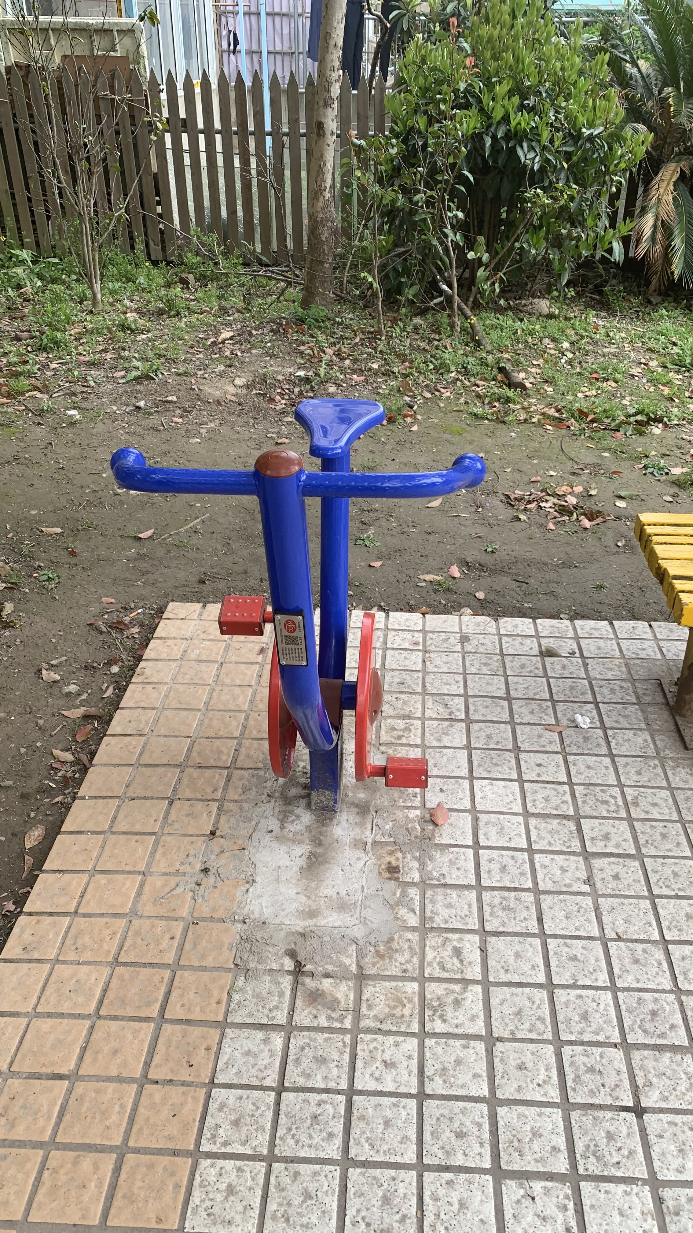 直立健身車 直立健身車