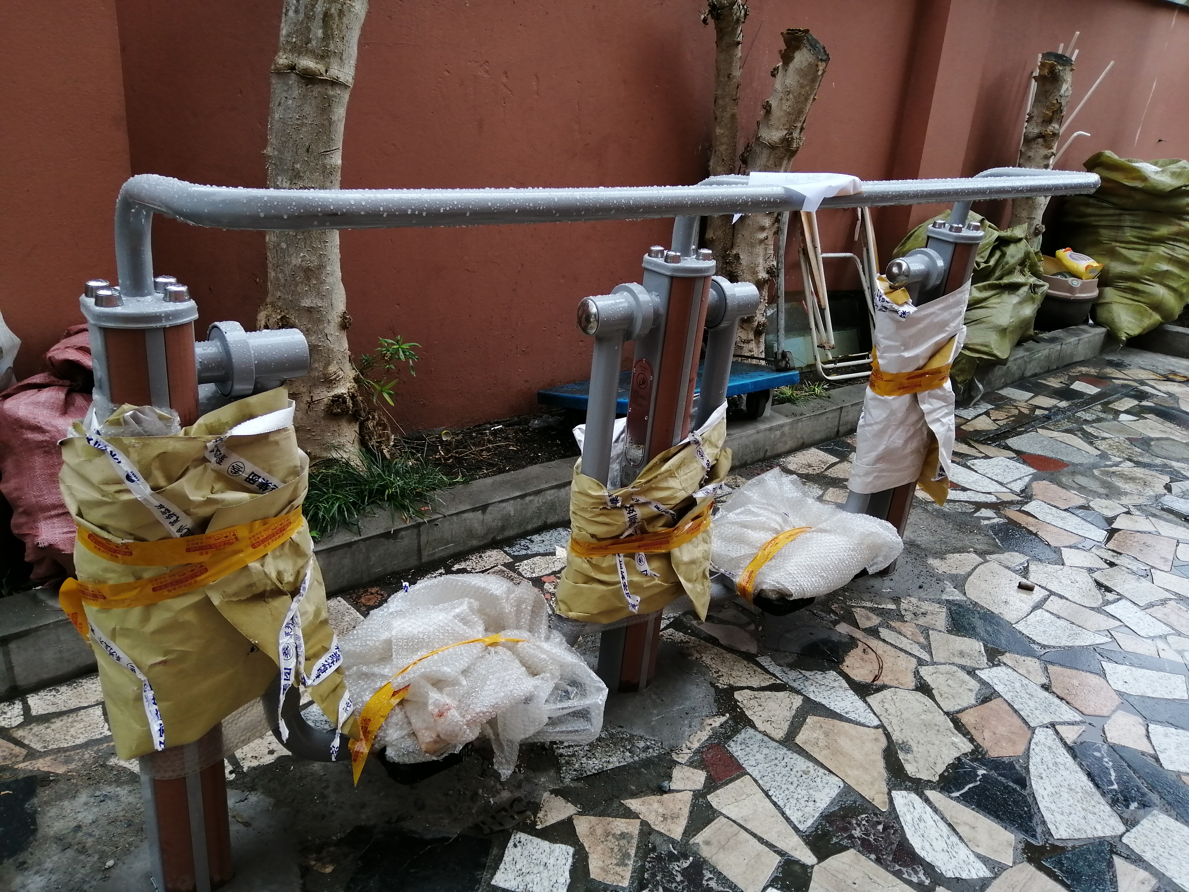 雙位太空漫步機(jī)