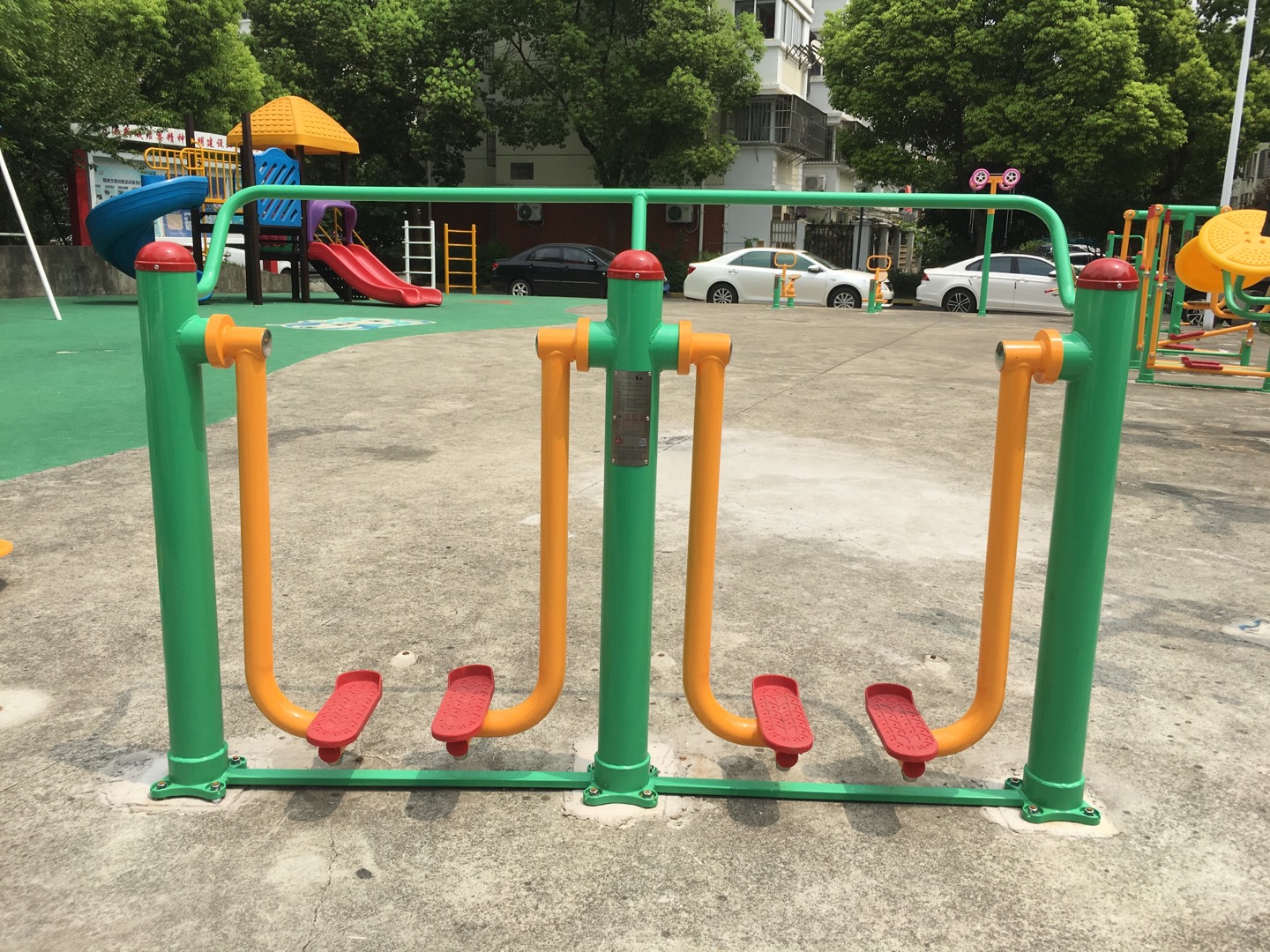 兩聯(lián)漫步機