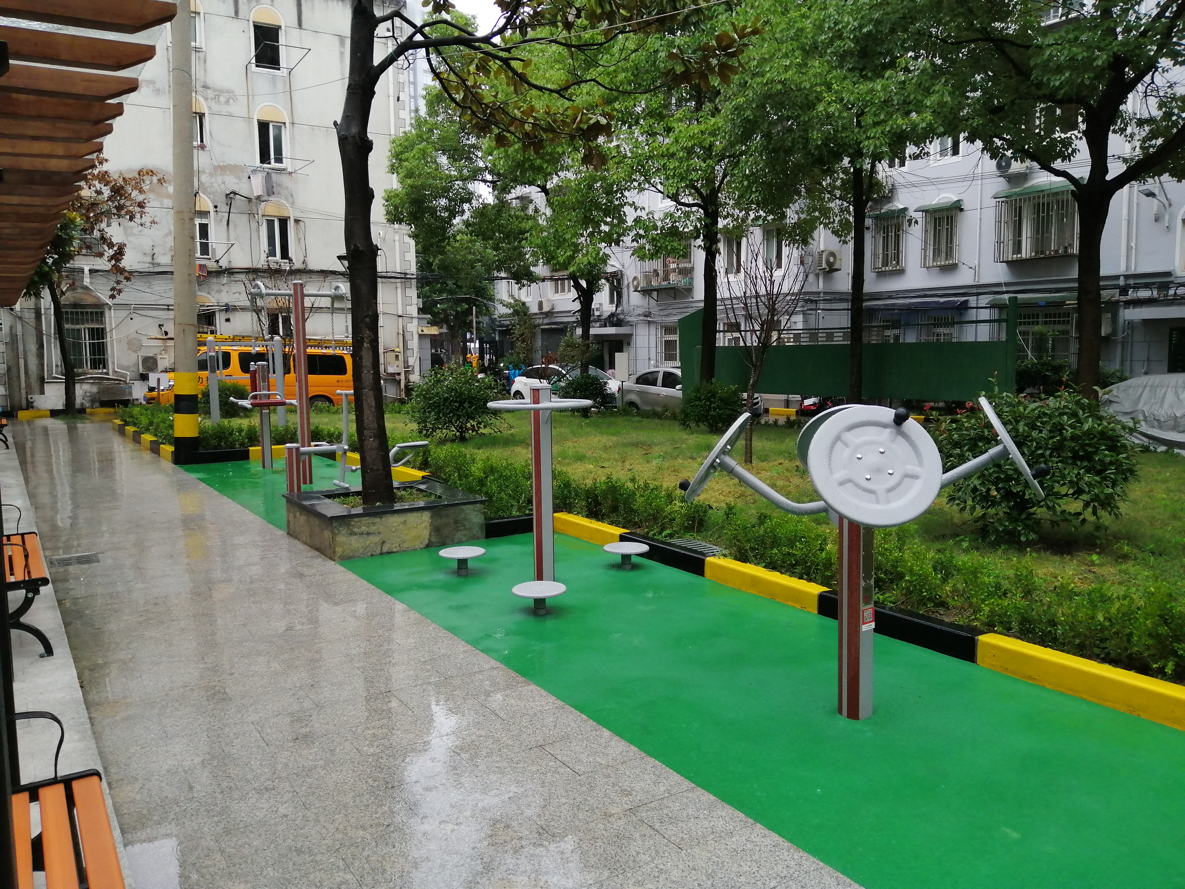 石泉街道銅川府村苑健身苑點(diǎn)