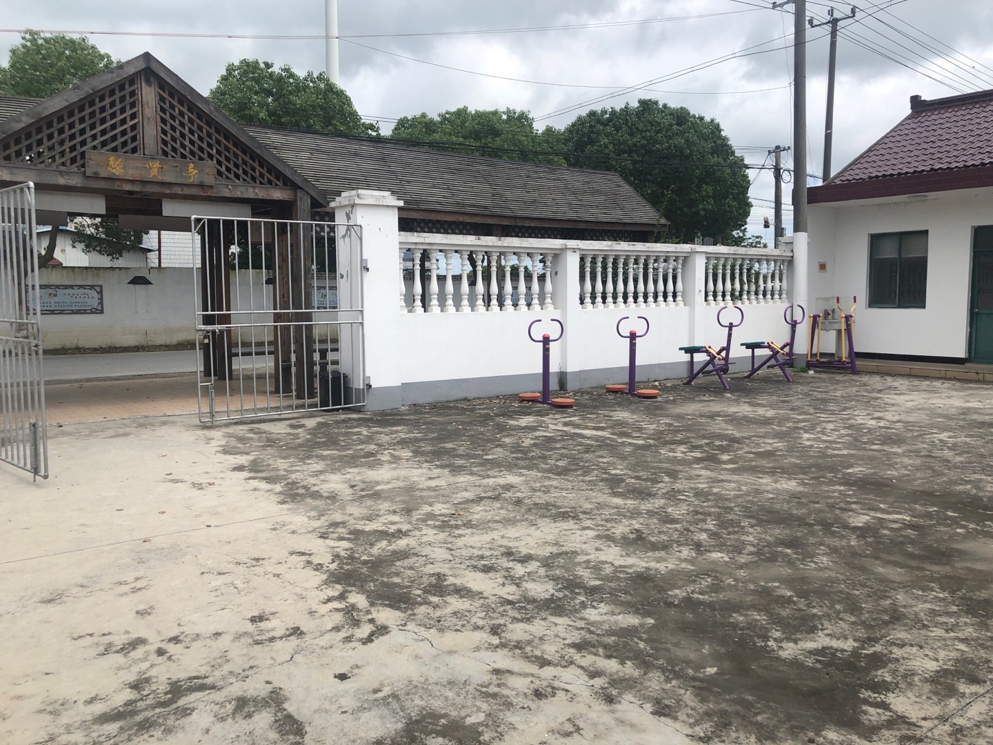 楊溇村村委會(huì)第一健身苑點(diǎn)