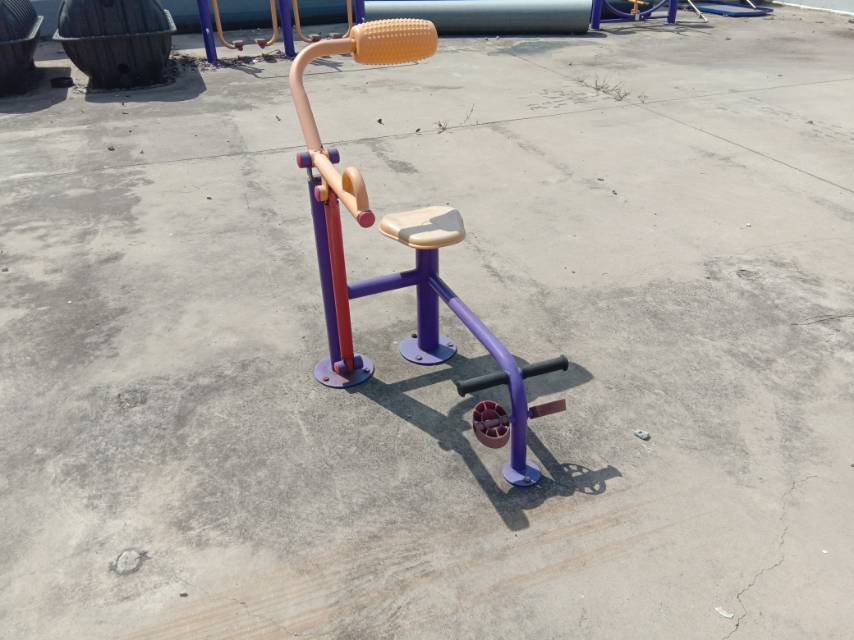 腹背訓(xùn)練器