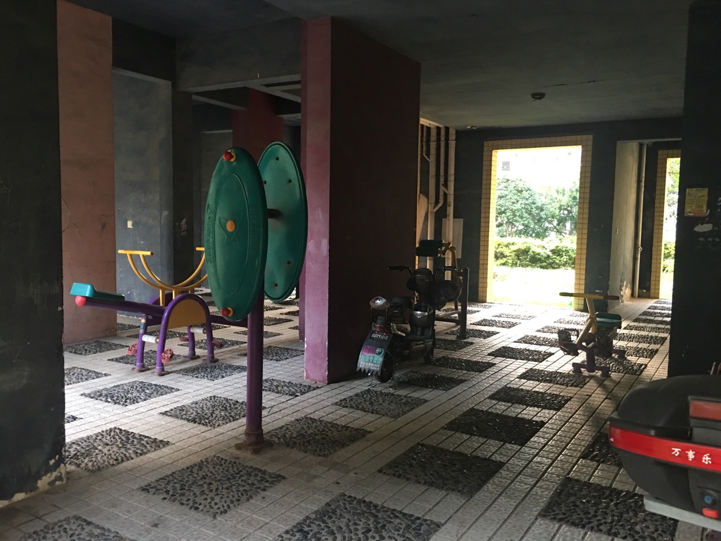 虹華苑流晶逸彩健身苑點(diǎn)A