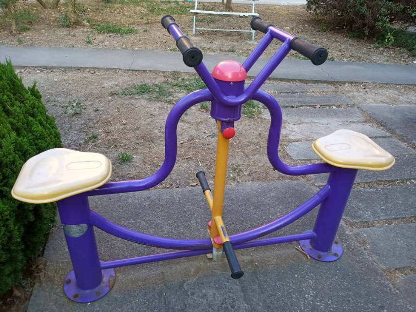 下肢訓(xùn)練器