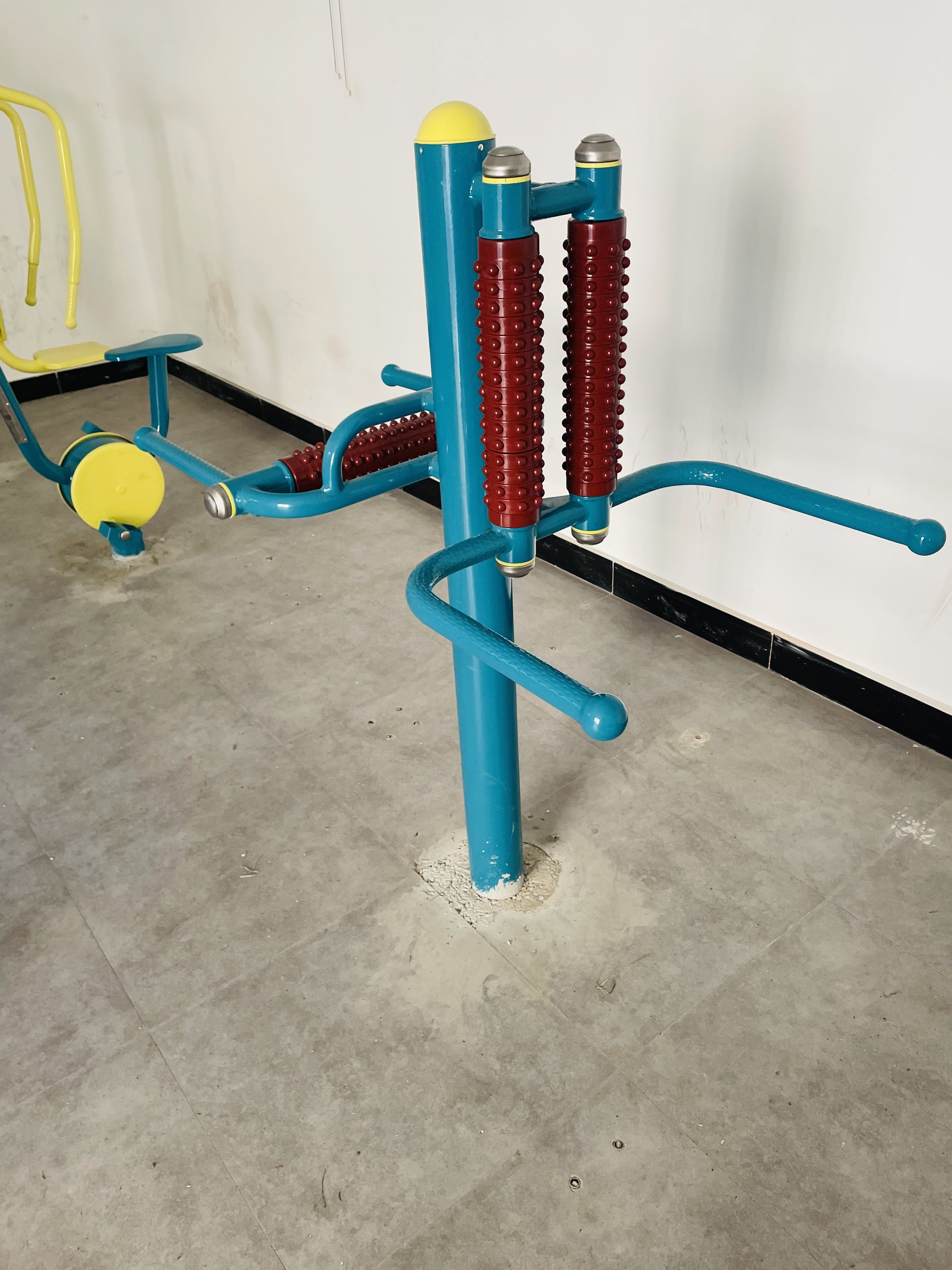 互動式腰背按摩器 互動式腰背按摩器