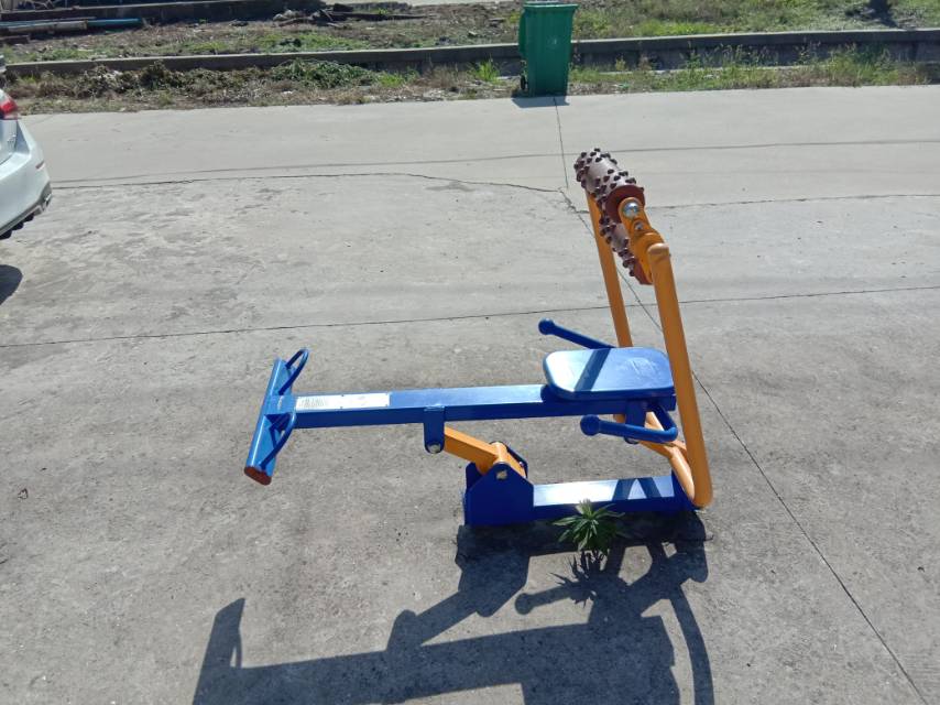 腹背屈伸訓(xùn)練器