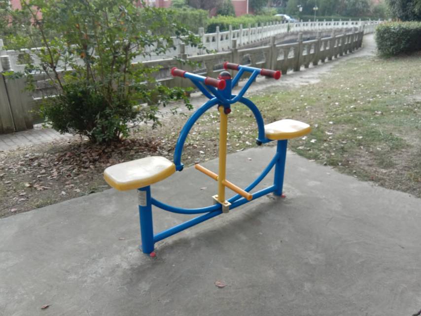 下肢康復(fù)器