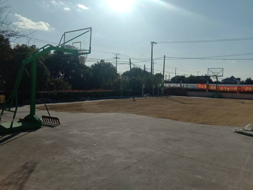 祝西村858號村委會籃球場