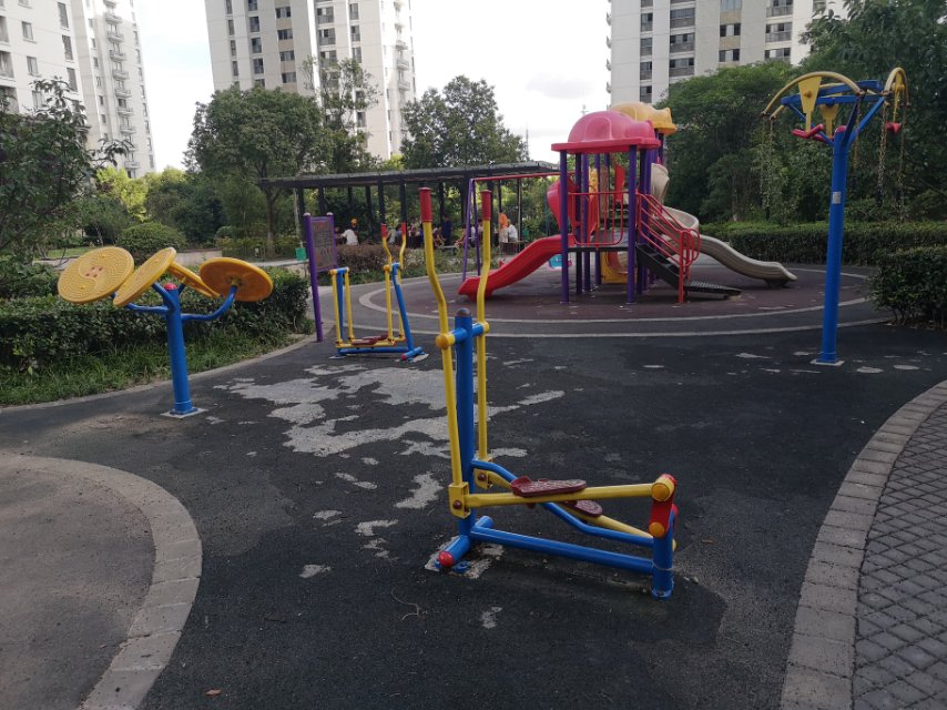 晶城二居B健身點