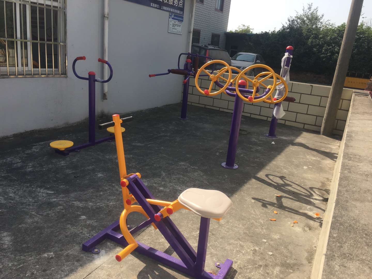 老港鎮(zhèn)中港村民委員會(huì)9組健身苑點(diǎn)/n