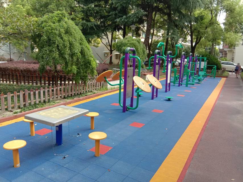 共康七村居委健身點(diǎn)