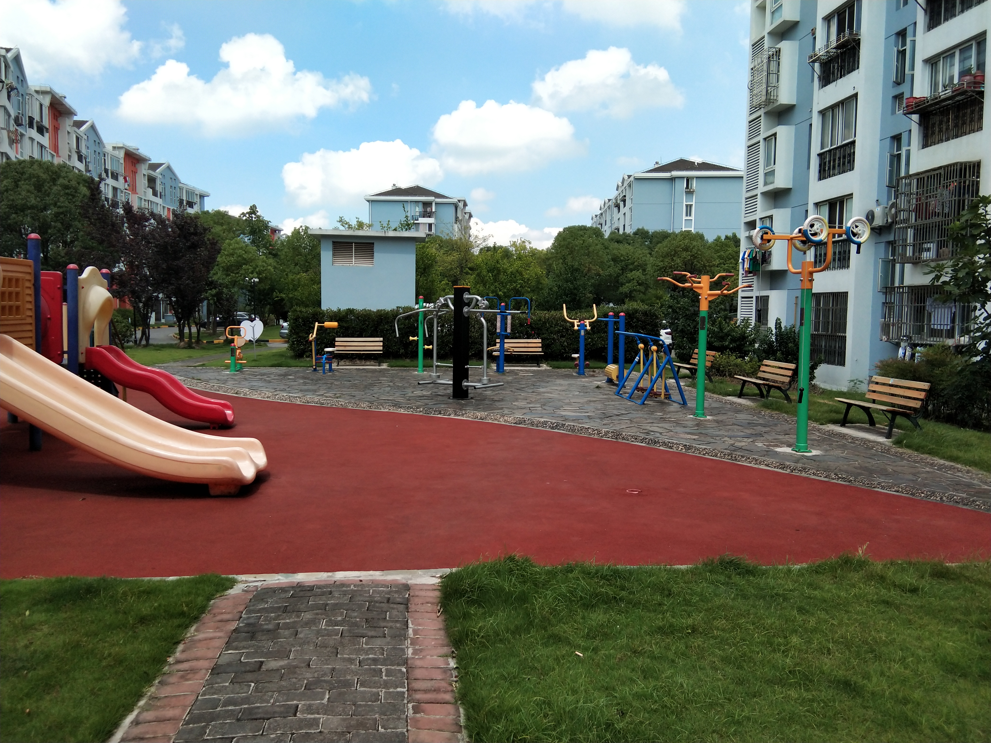 景舒苑二居C健身苑點(diǎn)