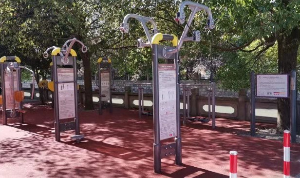 江海二居健身點(diǎn)①