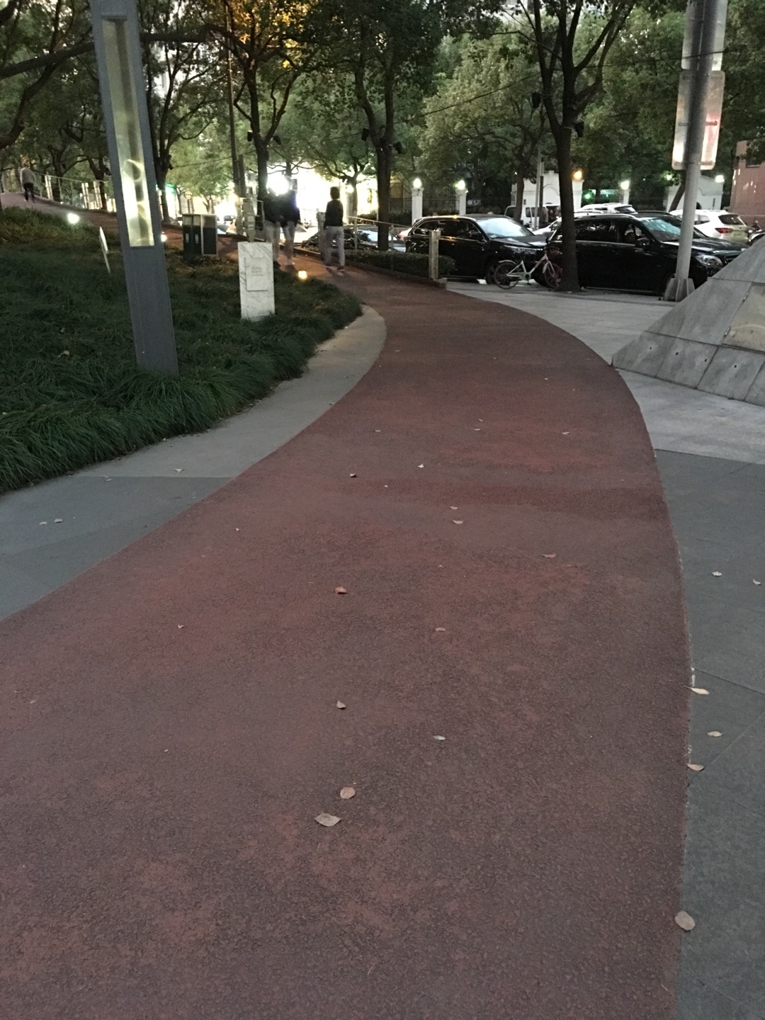 虹橋公園百姓健身步道