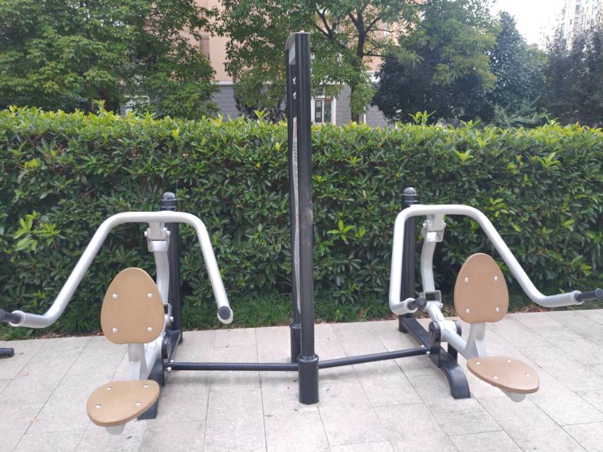 自重式下壓訓(xùn)練器 自重式下壓訓(xùn)練器