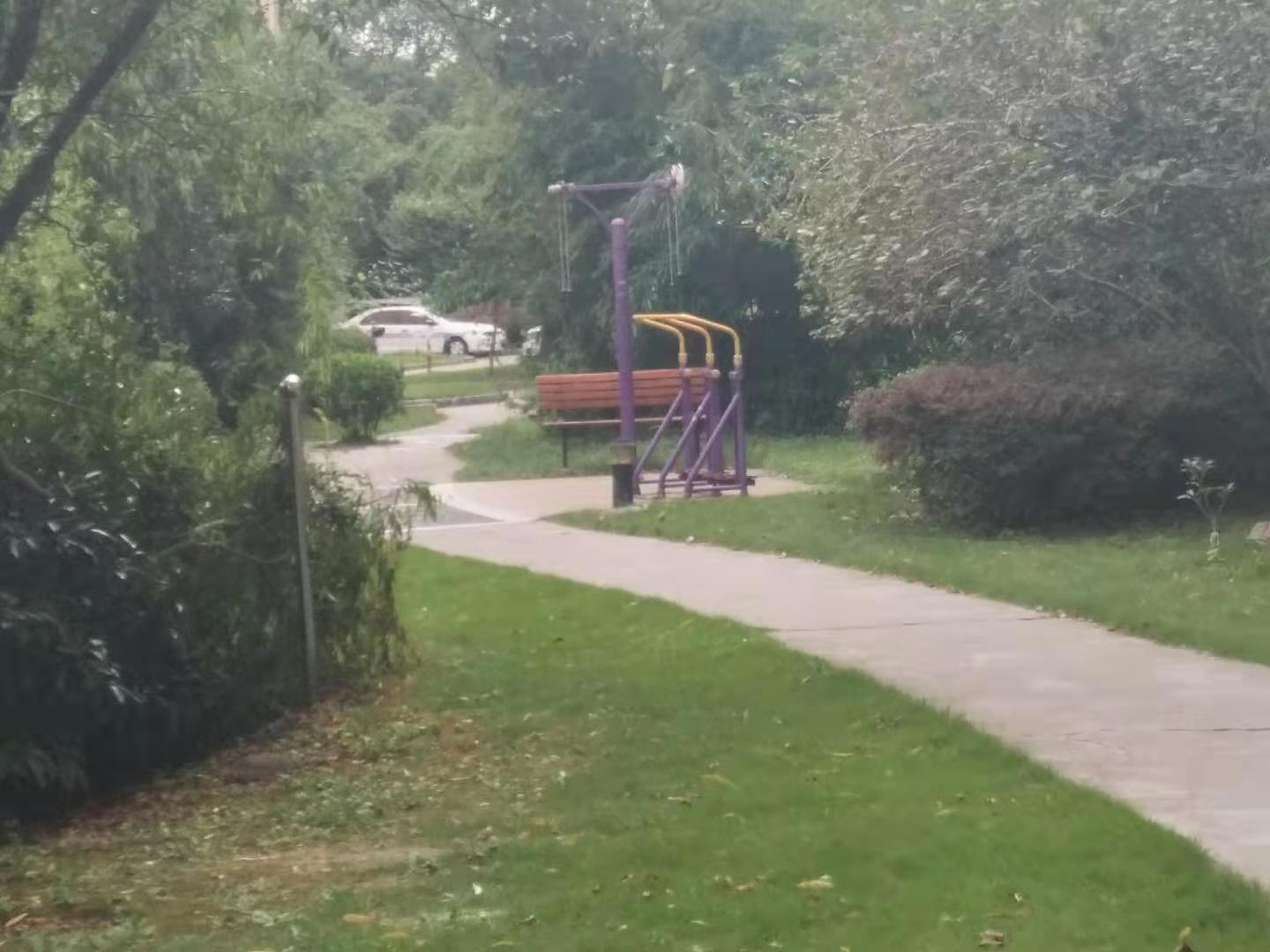 富浩河濱花園健身點