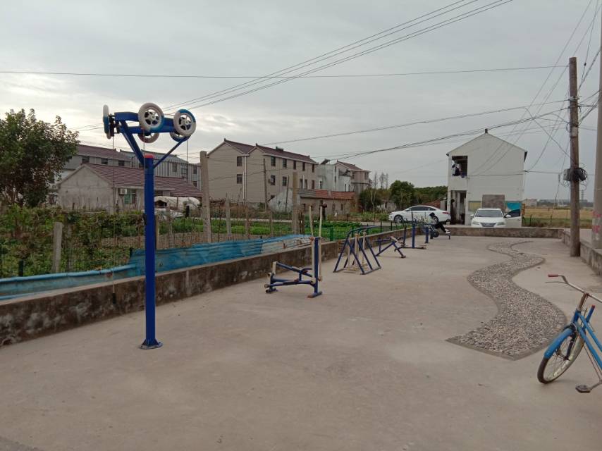 先進村7組471號前健身路徑