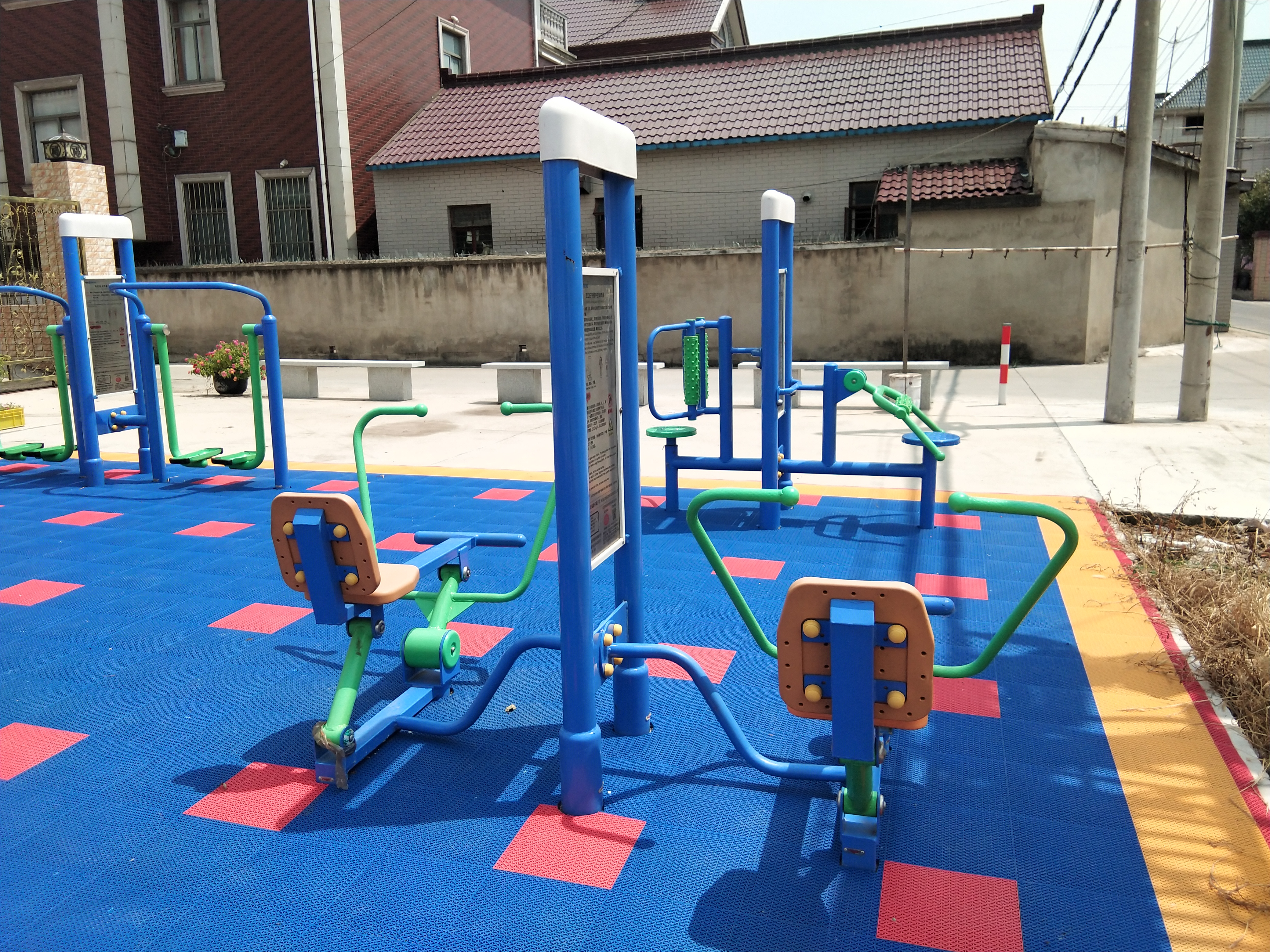 雙立柱平推平拉訓(xùn)練器