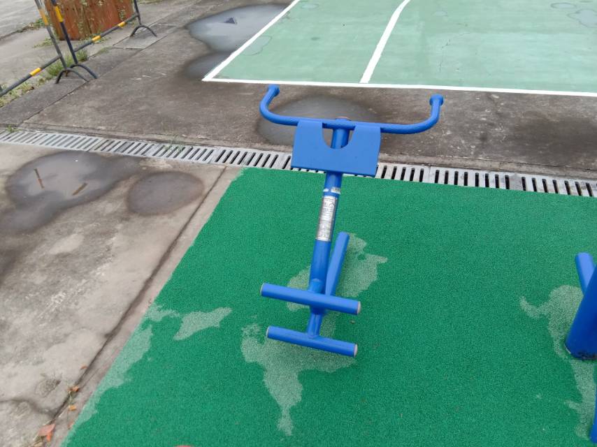 背肌訓(xùn)練器