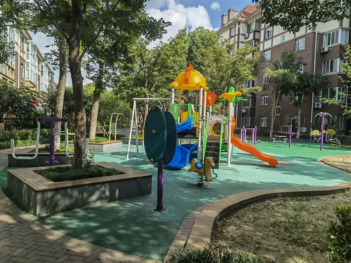 上泰紳苑健身點(diǎn)