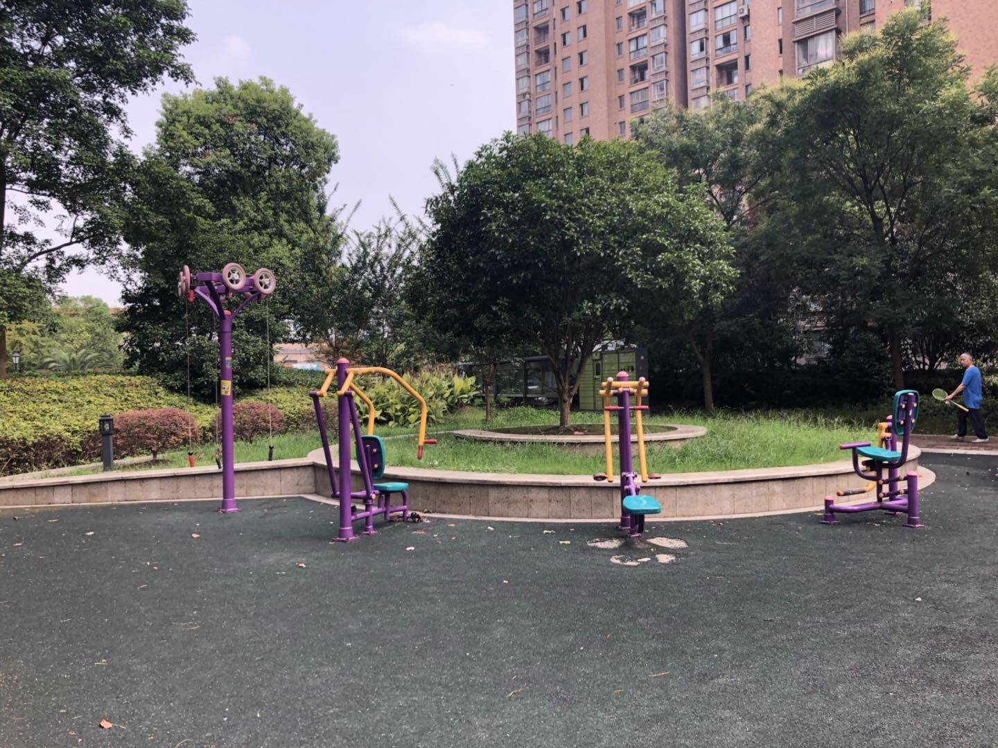 逸仙四村健身苑點