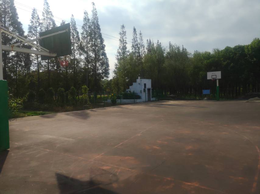 衛(wèi)東村農(nóng)民健身工程