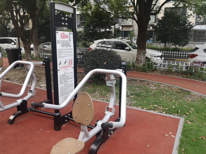 自重式下壓訓(xùn)練器