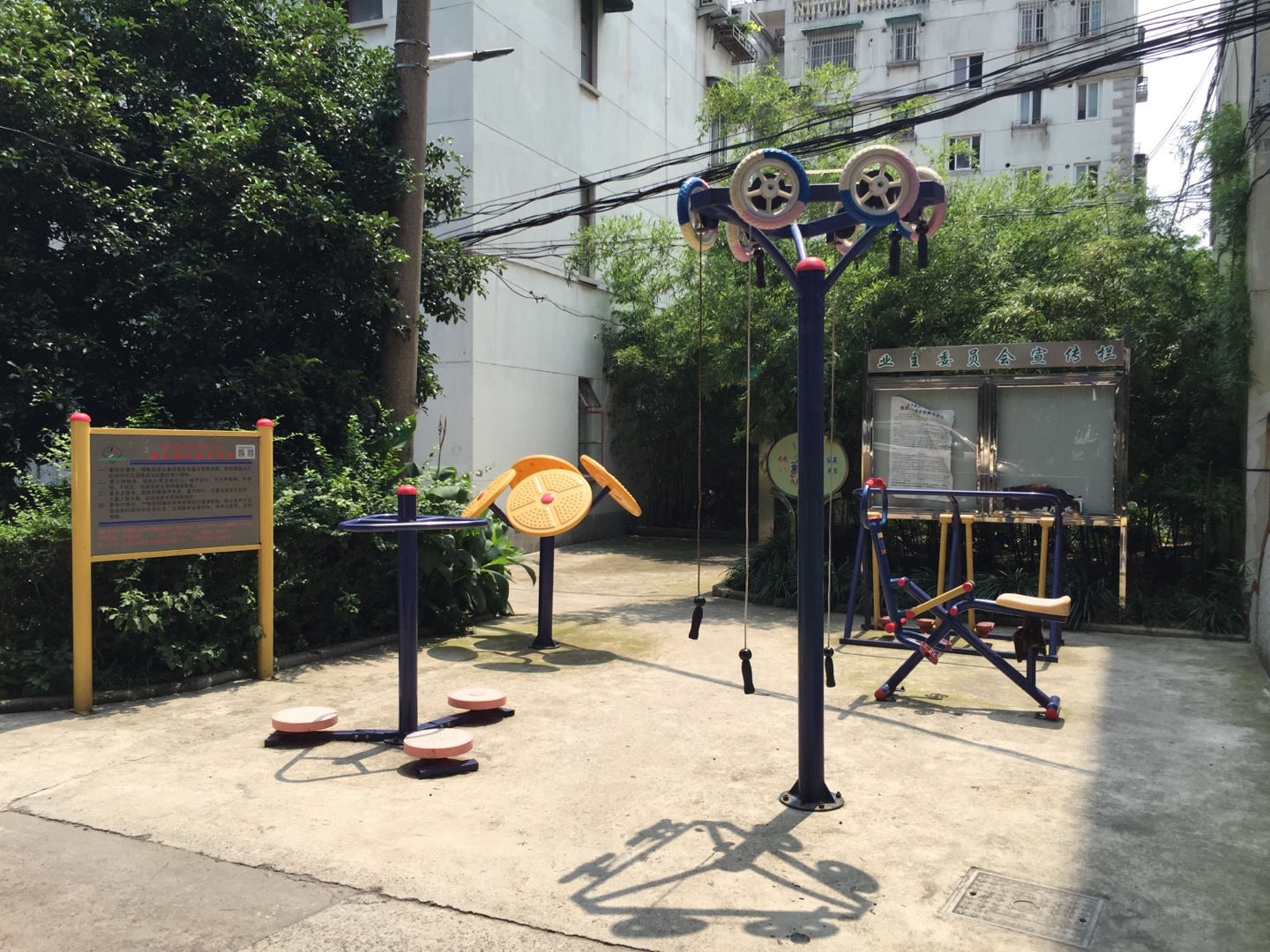 德華路散戶區(qū)健身點(diǎn)