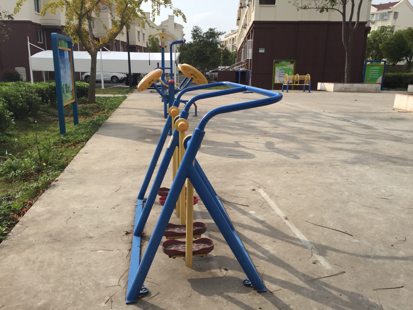 圓沙居住區(qū)健身點(diǎn)