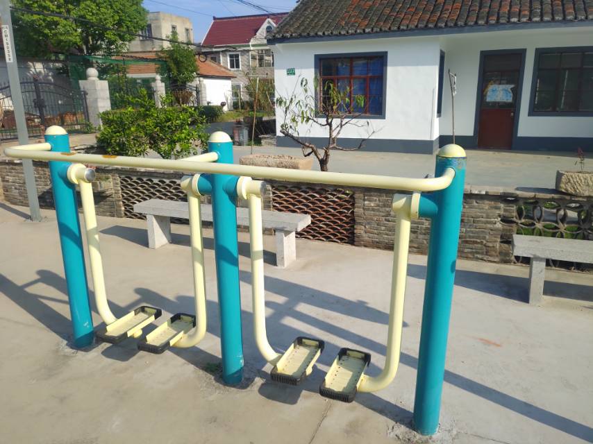 雙位太空漫步機