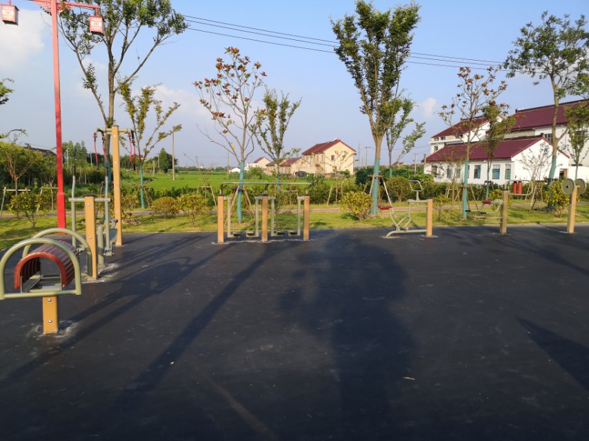 三橋村微公園市民益智健身點(diǎn)