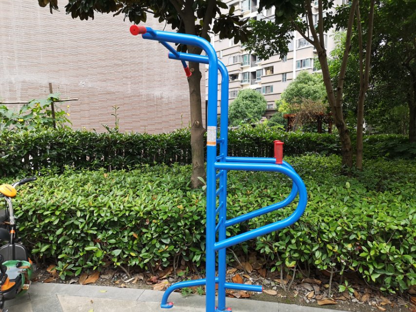 多功能鍛煉器 多功能鍛煉器