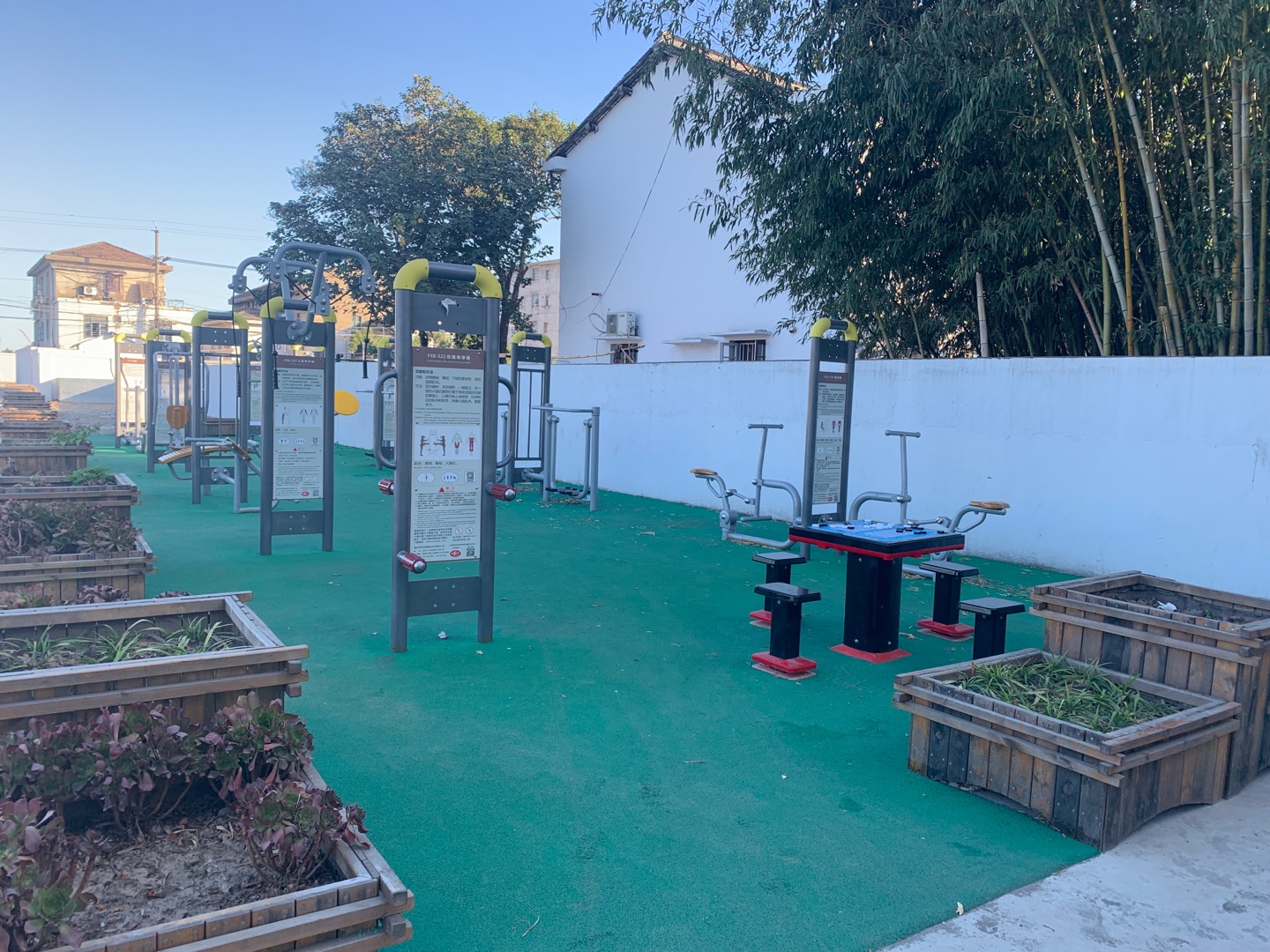 浦東新區(qū)高東鎮(zhèn)革新村健身點(diǎn)3