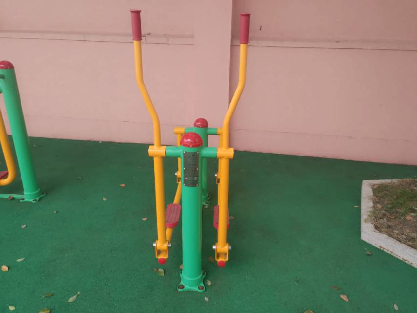 平步機(jī) 平步機(jī)