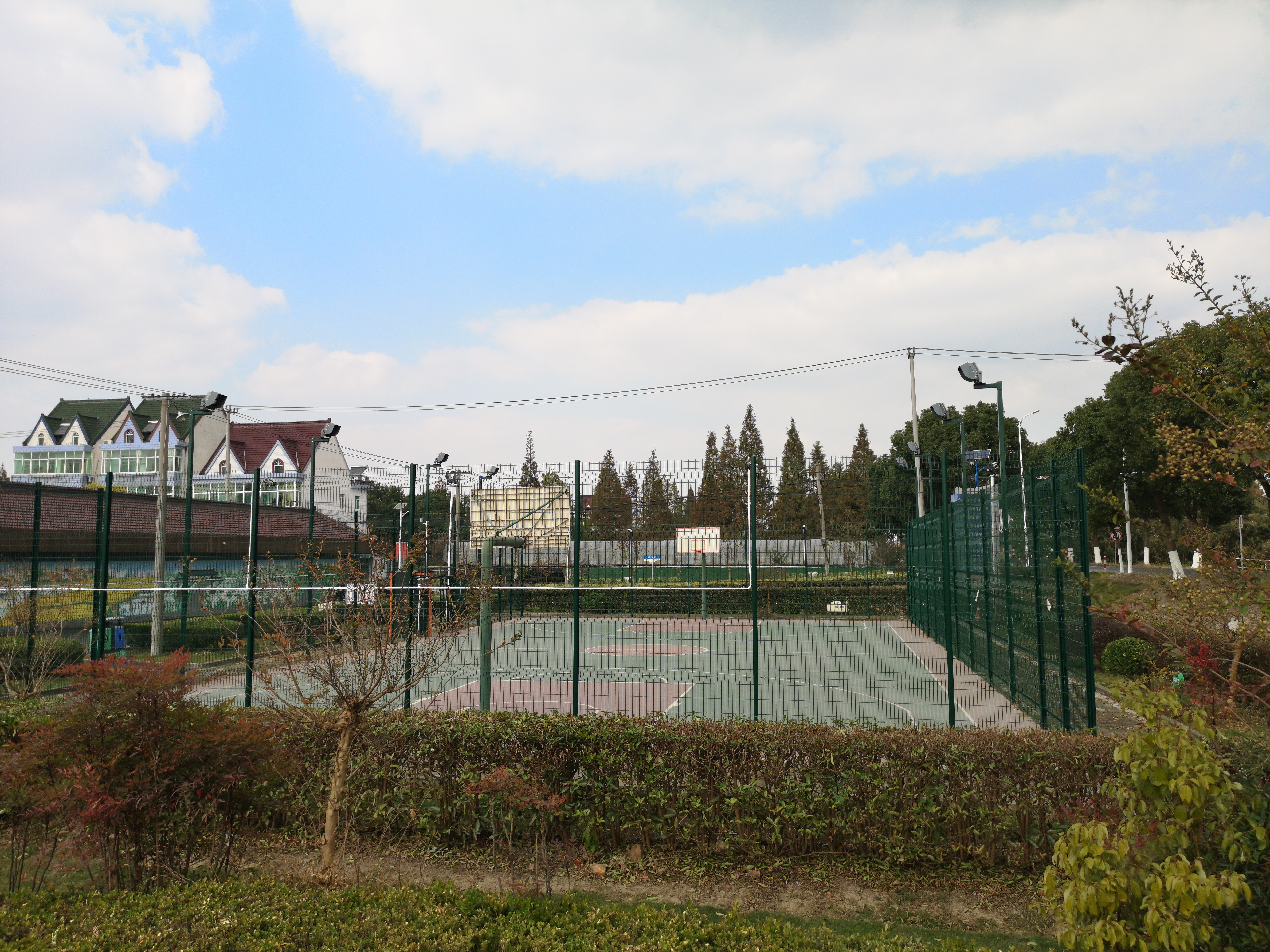 西渡街道浦江花苑市民益智健身苑點(diǎn)