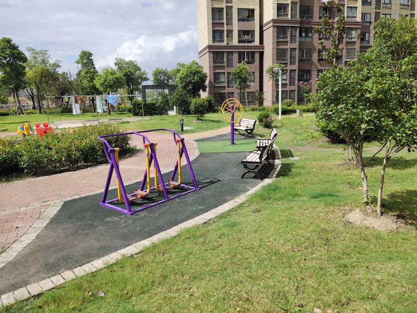 嘉筱社區(qū)勝悅嘉苑118弄健身點(diǎn)