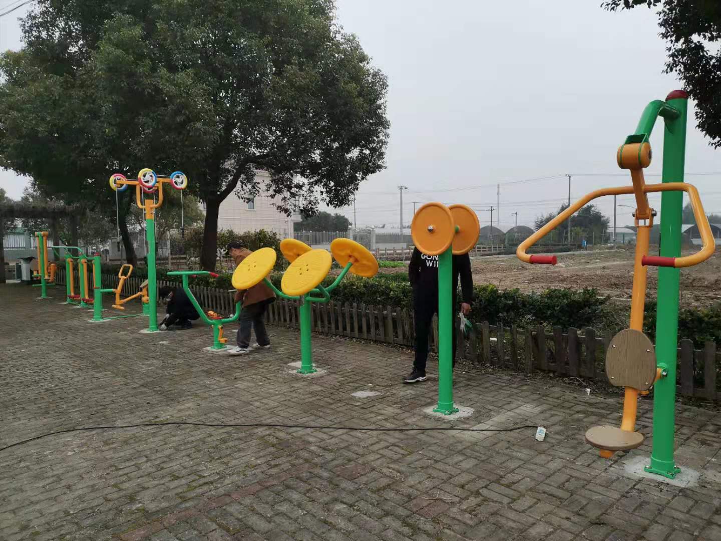 旗桿村十三組健身點(diǎn)