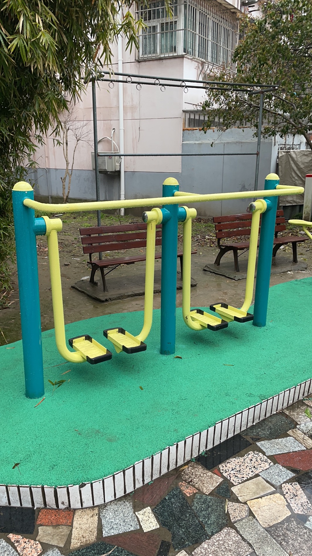 二位智能太空漫步機(jī)