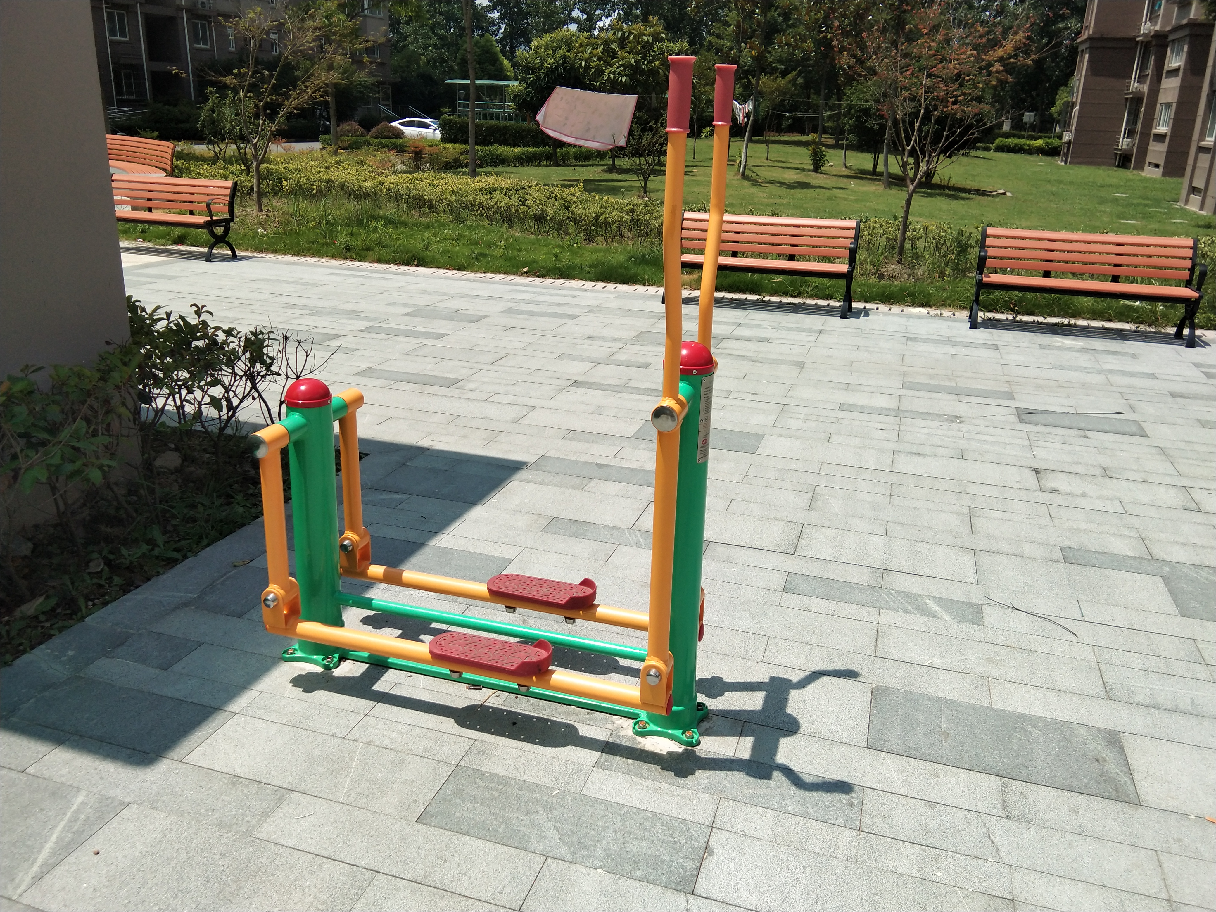 平步機(jī) 平步機(jī)