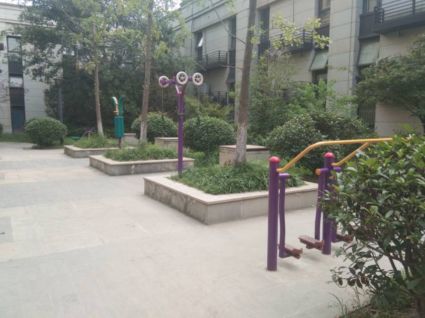 北岸郡庭健身點(diǎn)