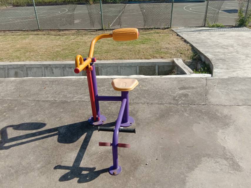 腹背訓(xùn)練器