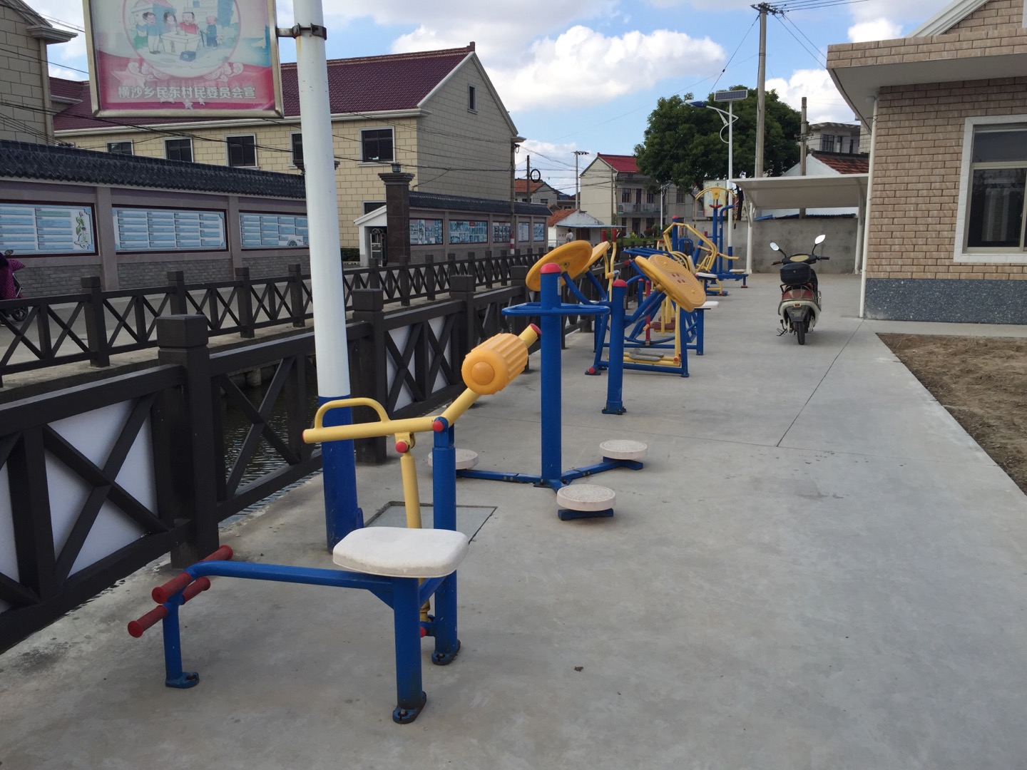 民東村二組健身點