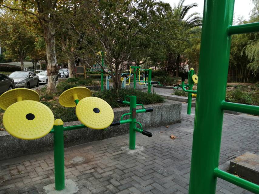 云臺(tái)二居委320弄健身點(diǎn)