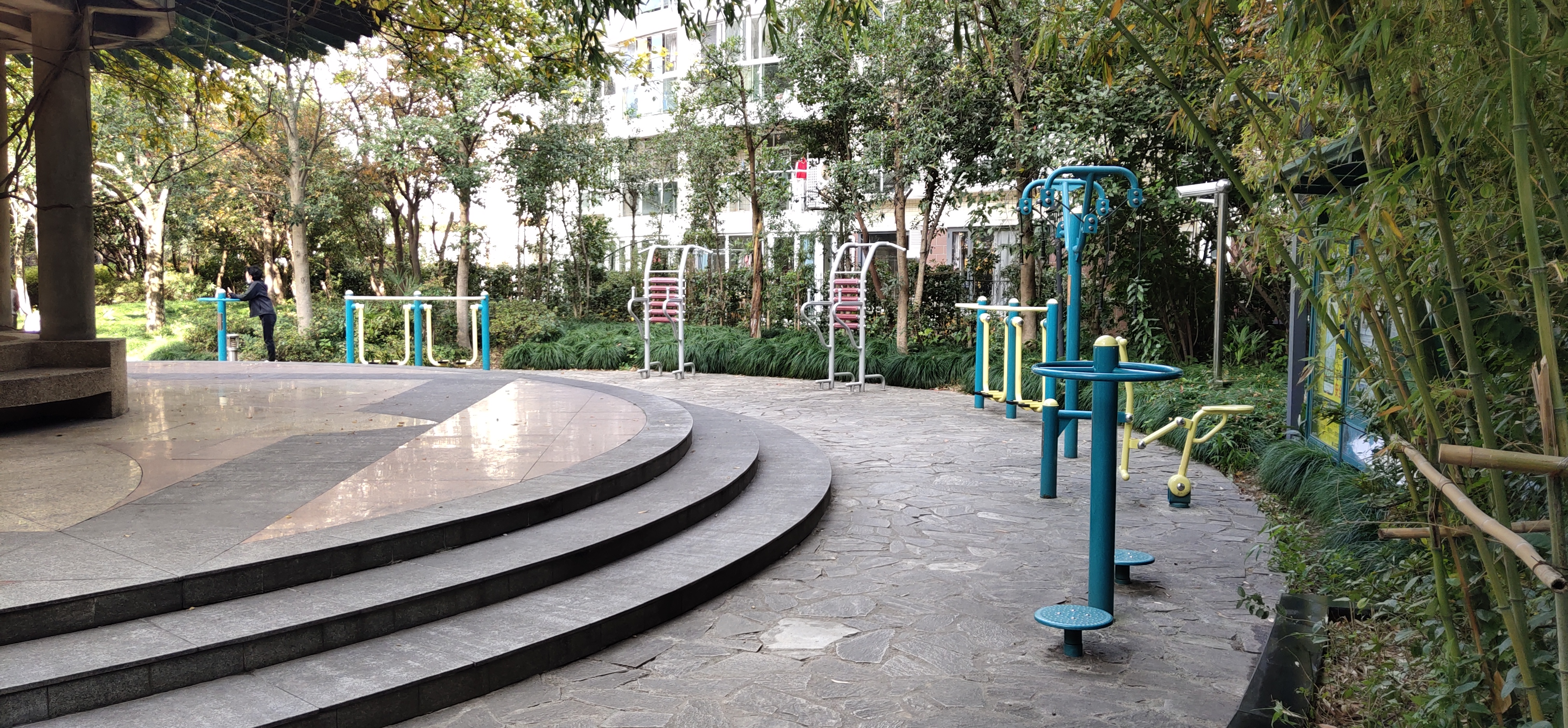 金谷園小區(qū)市民健身點(diǎn)