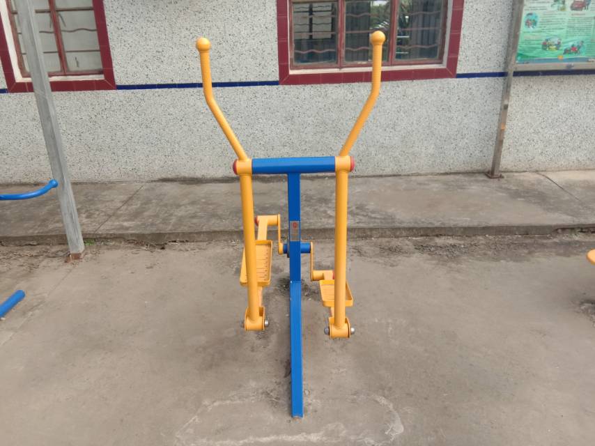 室外橢圓機(jī)