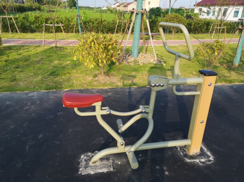 騎馬機(jī) 騎馬機(jī)