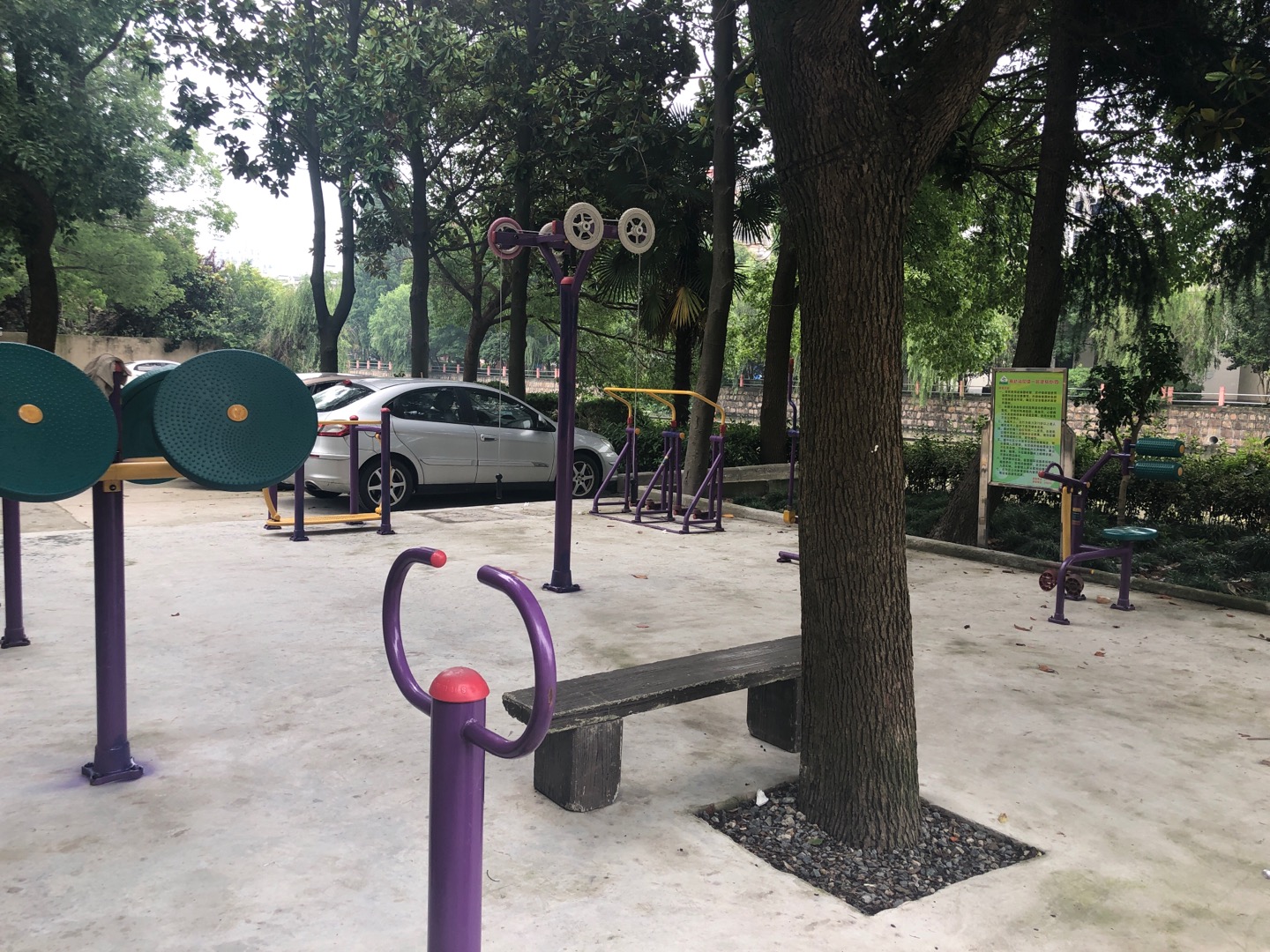 貝港一居健身點(diǎn)4