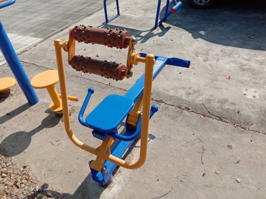 腹背屈伸訓(xùn)練器