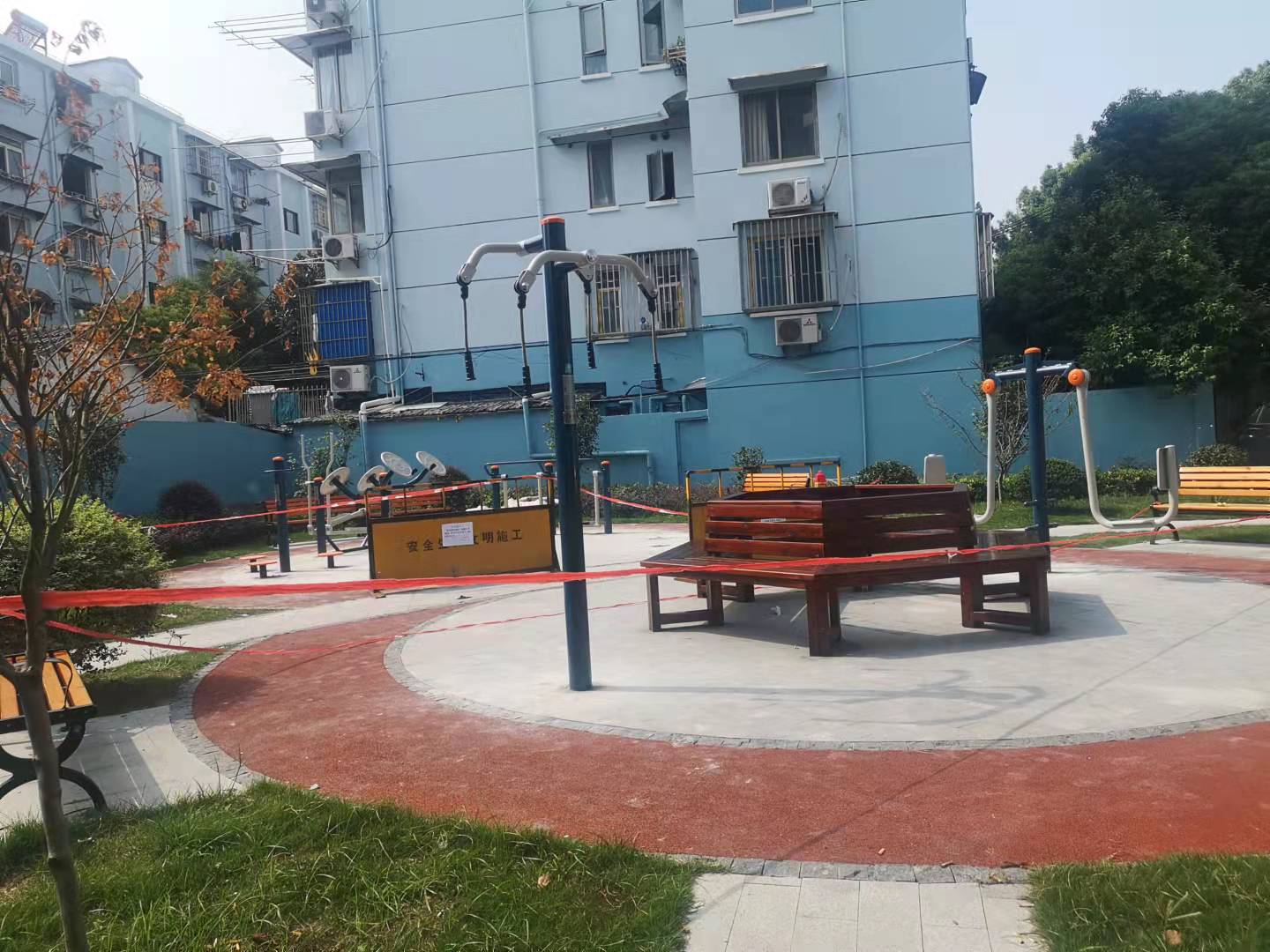 滬新居委五蓮路340號健身點(diǎn)