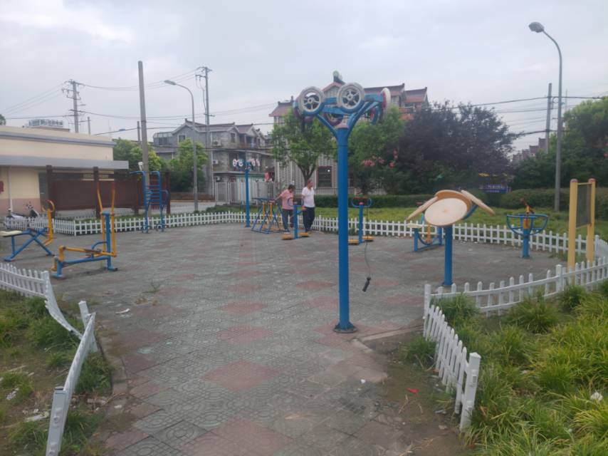 菊園二區(qū)(陸象) 健身點